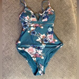 Cupshe swimsuits